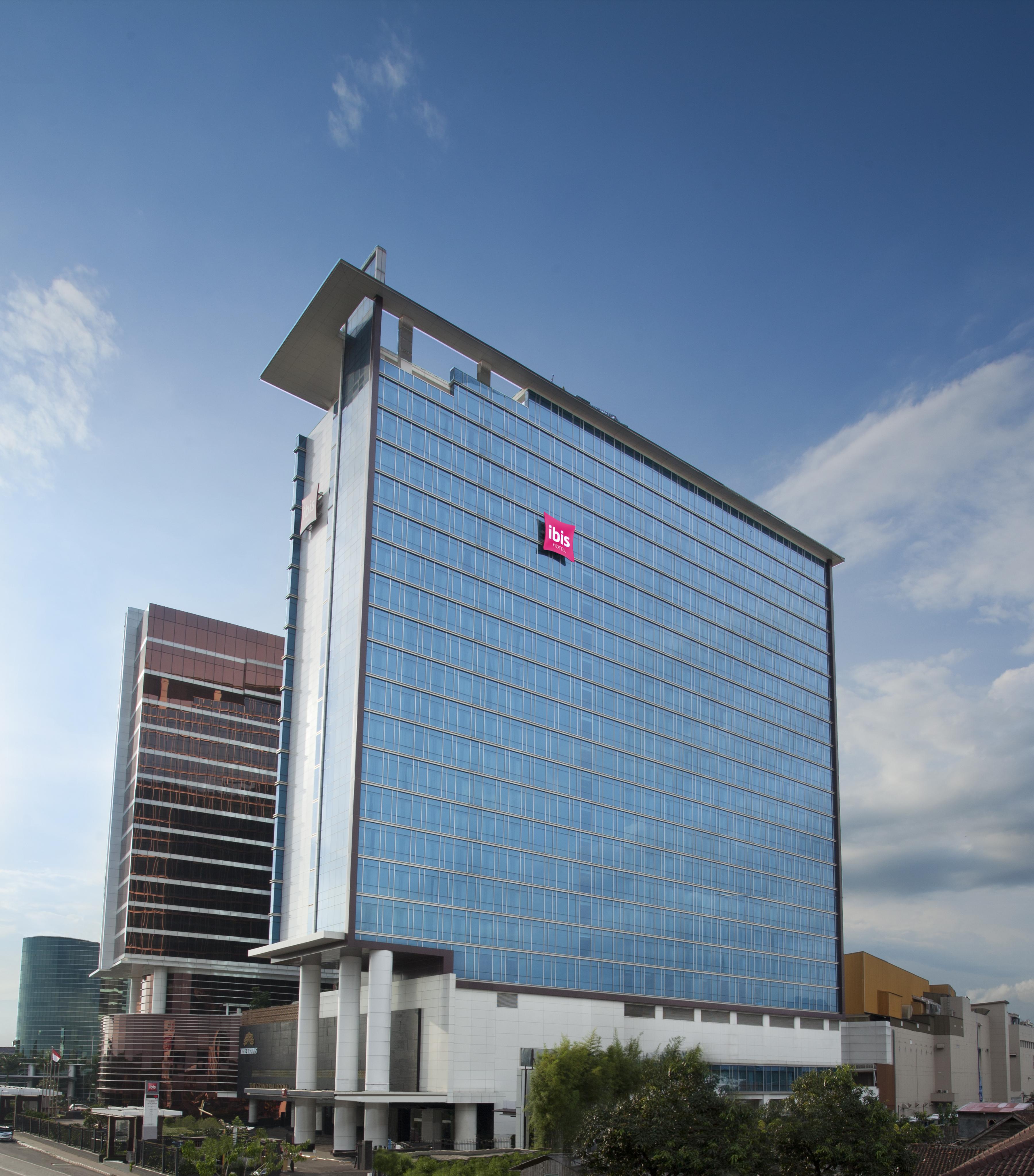Ibis Trans Hotel