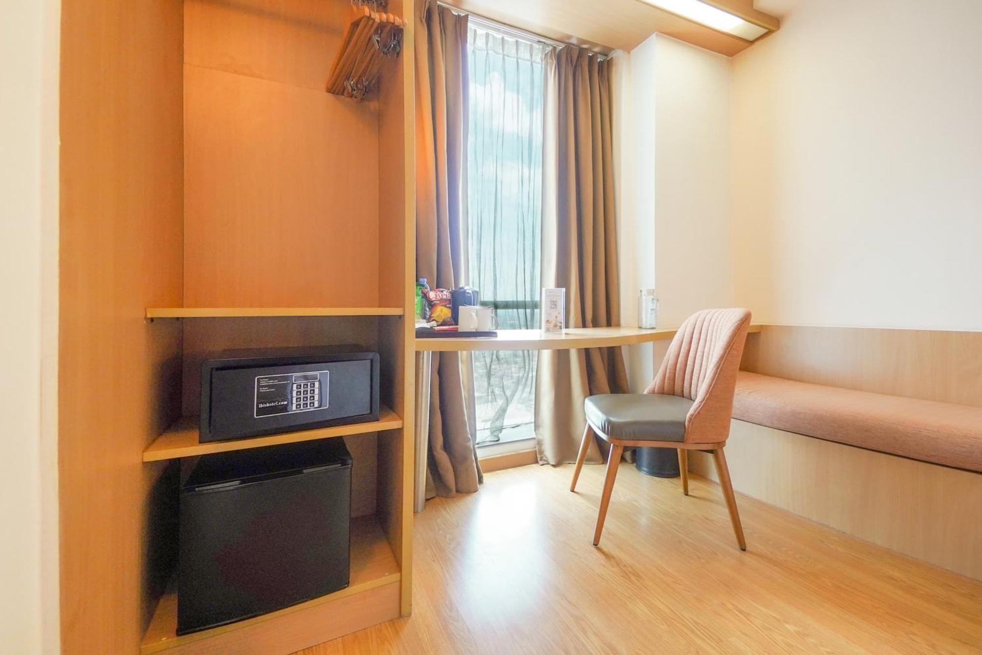 Hotel Ibis Trans 3*